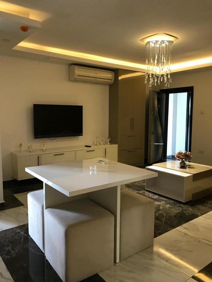 Aquamarine Luxury Residence Кирения Экстерьер фото