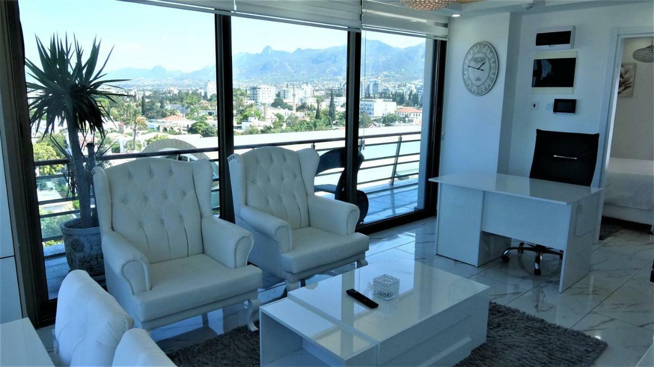 Aquamarine Luxury Residence Кирения Экстерьер фото