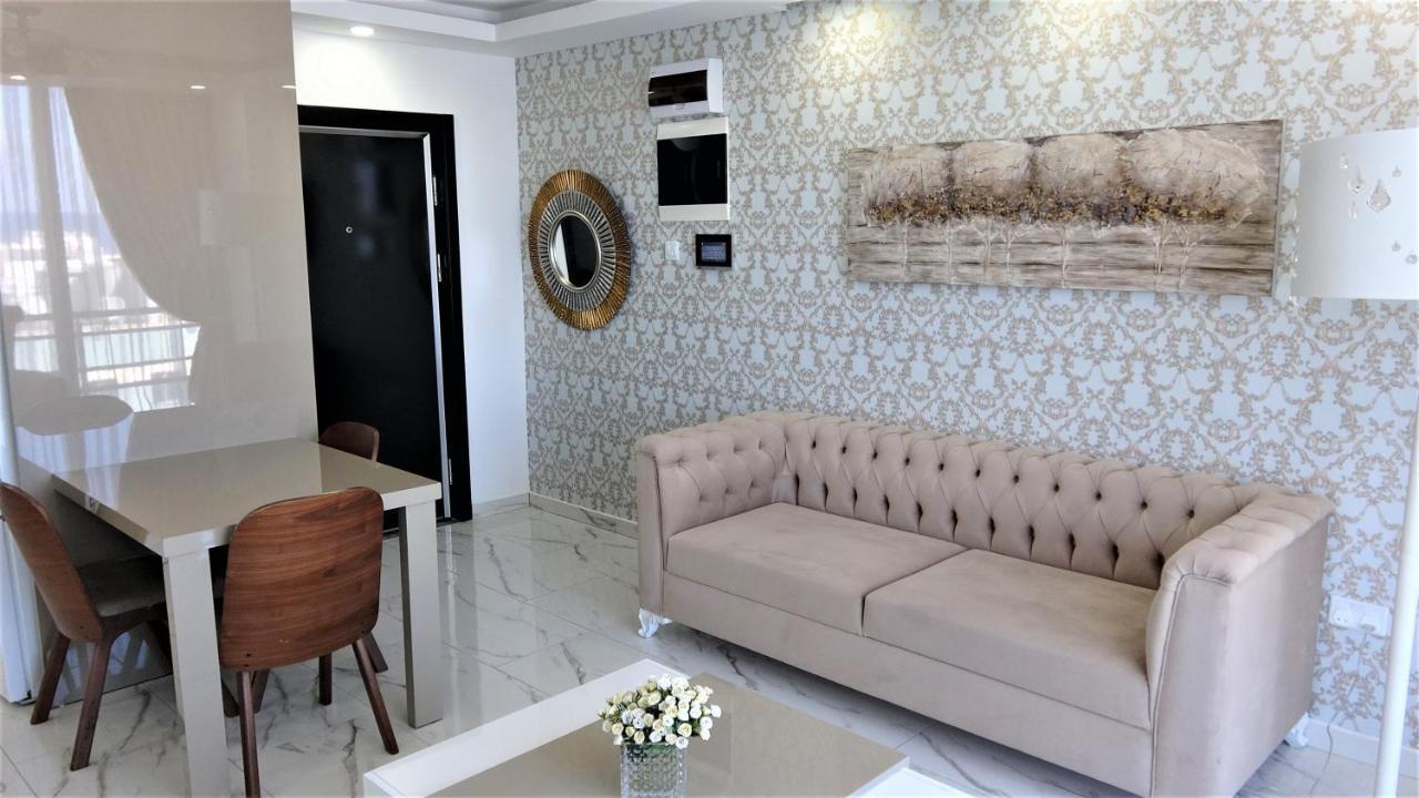 Aquamarine Luxury Residence Кирения Экстерьер фото