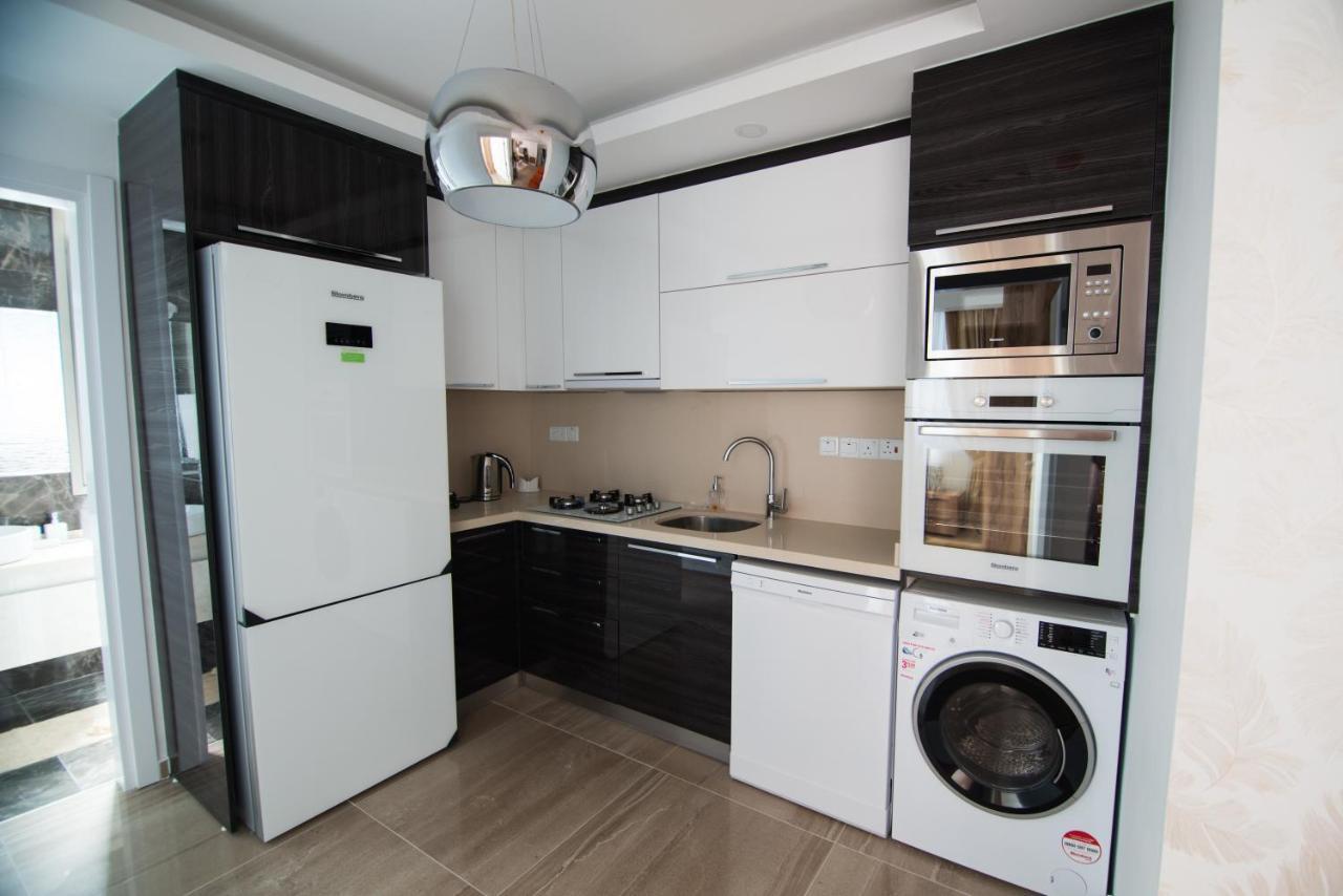 Aquamarine Luxury Residence Кирения Экстерьер фото