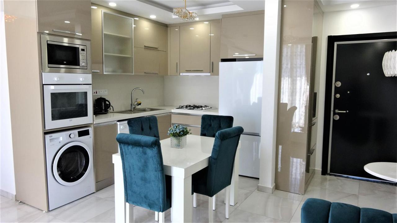 Aquamarine Luxury Residence Кирения Экстерьер фото